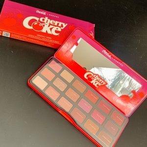 Morphe Cherry Coke Cheerfully Cherry Eye Palette NWT